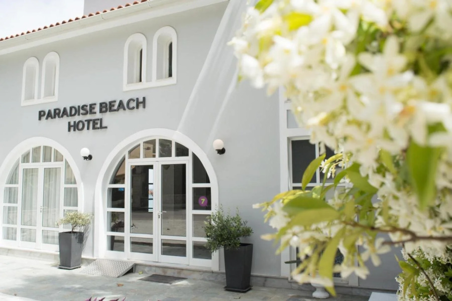 Paradise Hotel