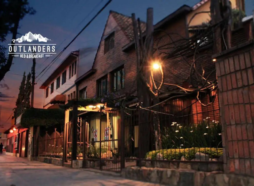 Outlanders Hostel