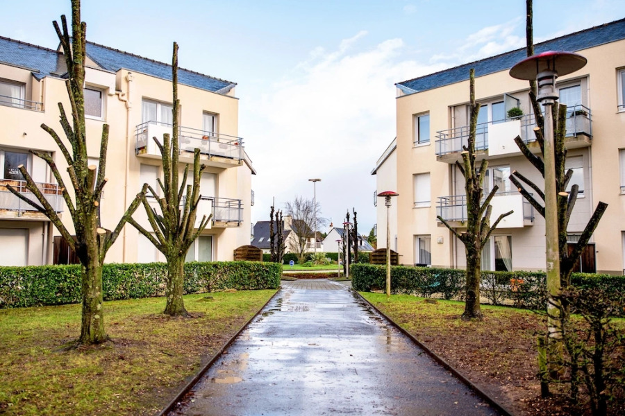 Chic & Cosy Appartement avec Terrasse, Parking Privatif