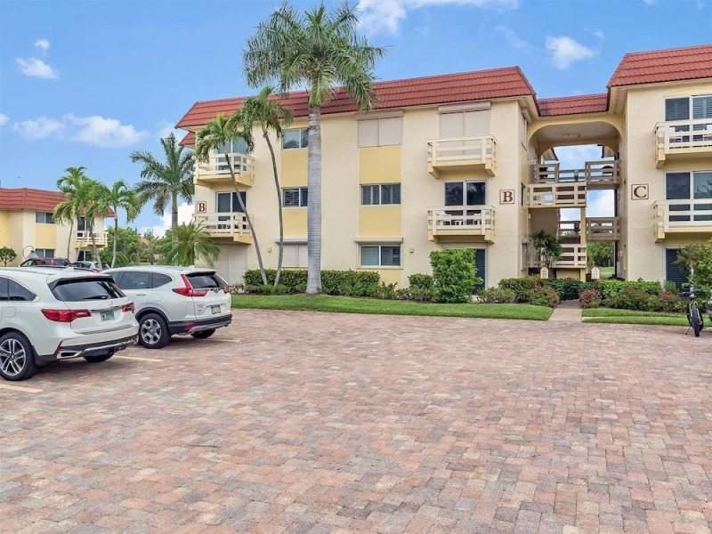 Spanish Cay by Dream Vacation Rentals