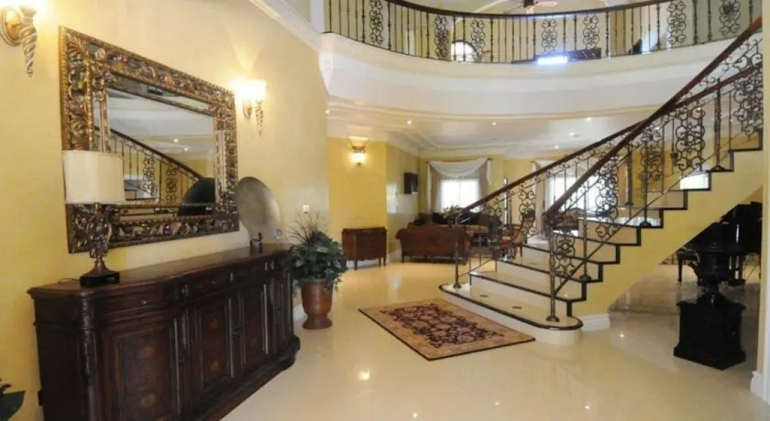 Genesis Sheer Elegance Villa