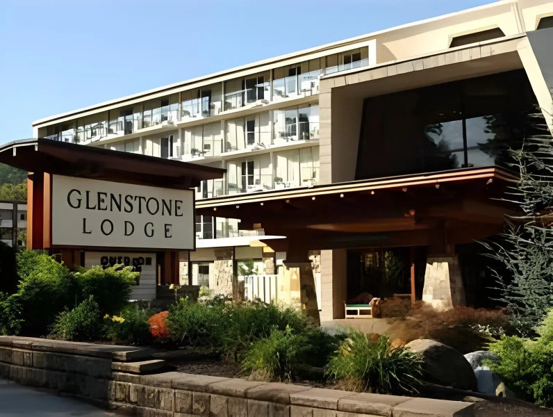 Glenstone Lodge
