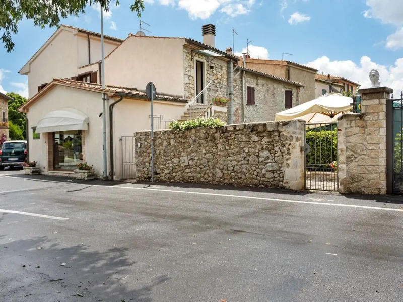 Appealing Holiday Home in Saturnia with Garden