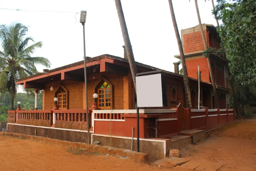 OYO 8596 Farm Stay 2 BHK Villa Near Calangute