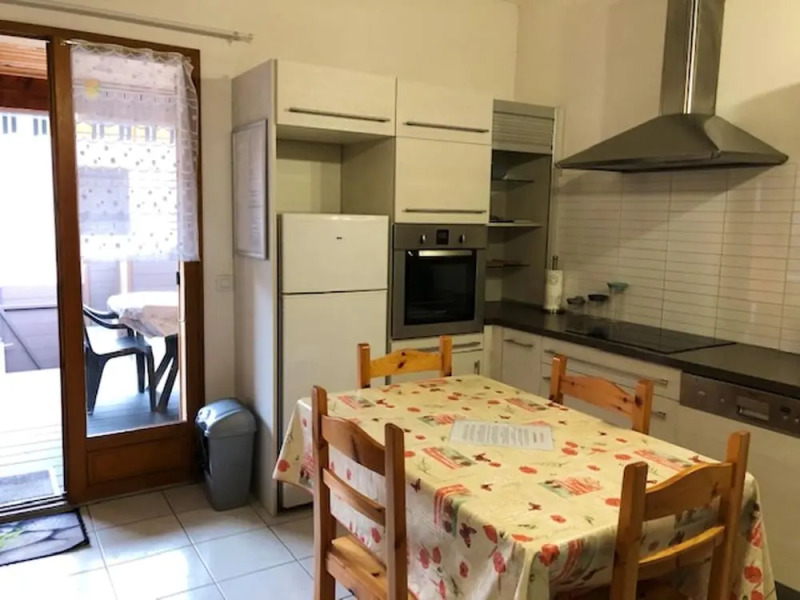 House With one Bedroom in Saint-martin-de-brômes, With Shared Pool and Enclosed Garden