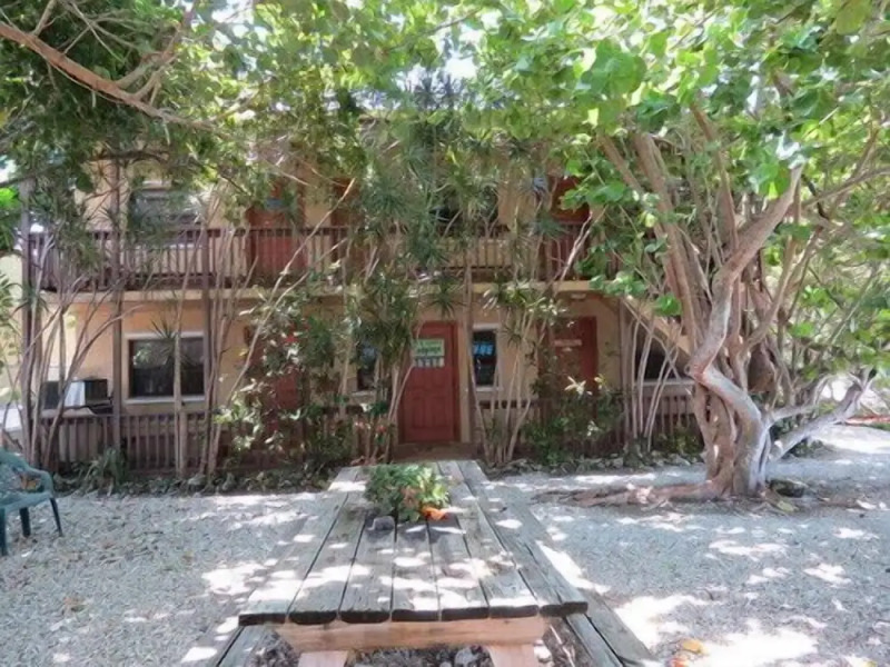 Ed & Ellens Lodging Key largo