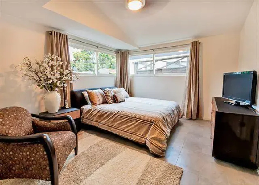 Piece Of Paradise In The Shore