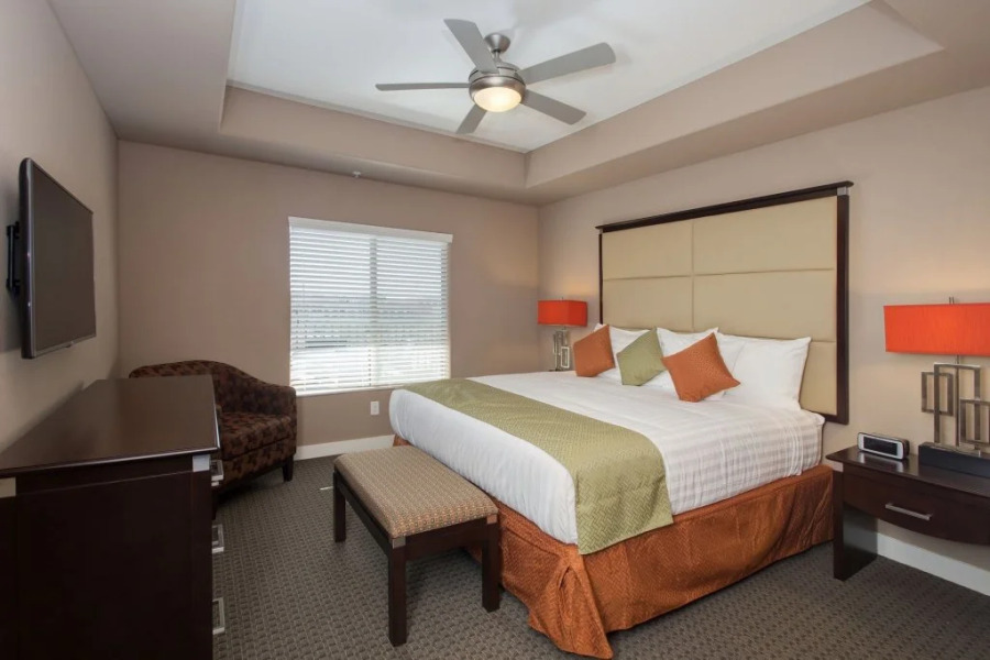 Toscana of Desert Ridge