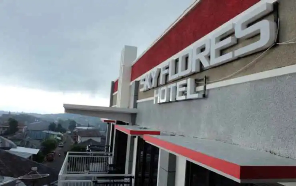 Sky Flores Hotel Ruteng