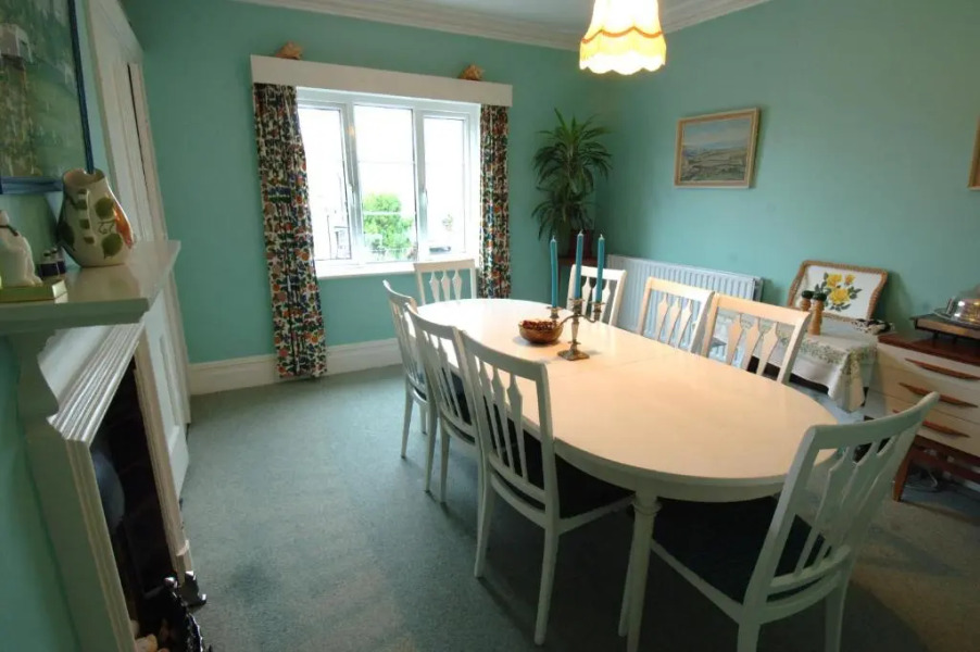 Seawall, 30a Burlington Road