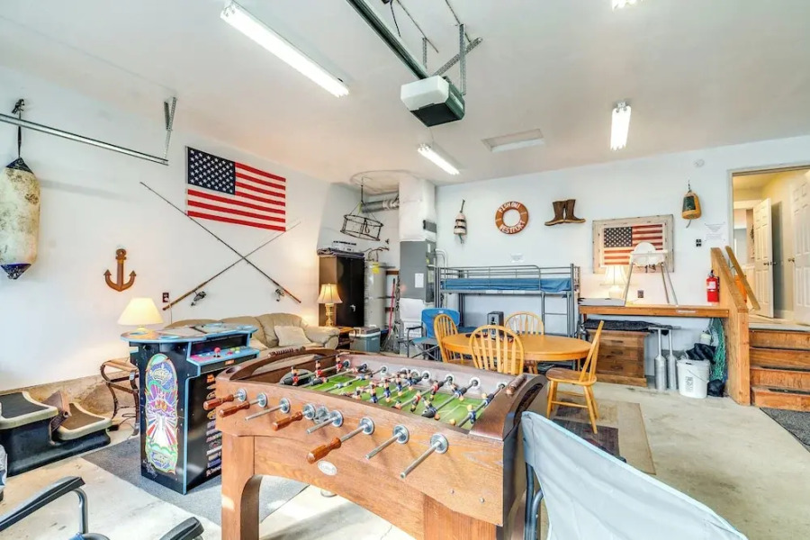 Pet-friendly Westport Vacation Rental w/ Hot Tub!