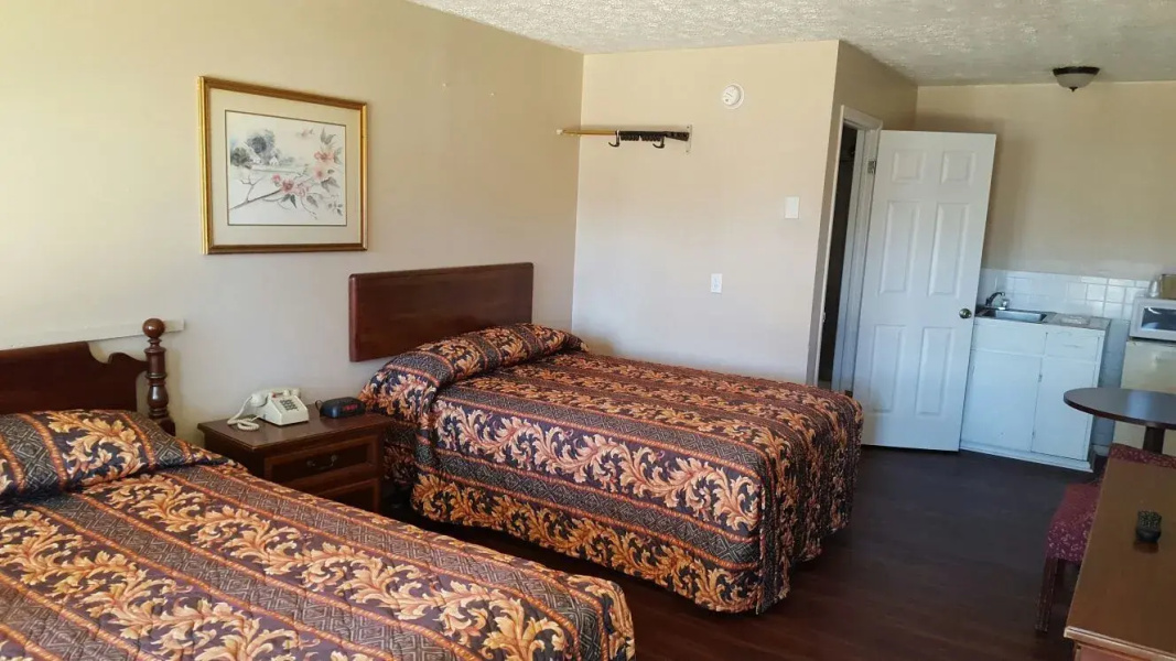 Park n Stay Inn