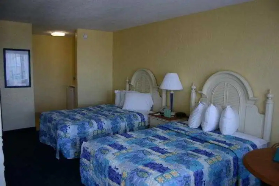 Lauderdale by the Sea Resort