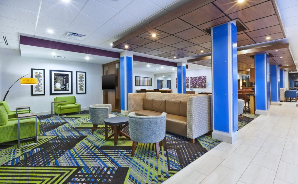 Holiday Inn Express & Suites Painesville - Concord by IHG