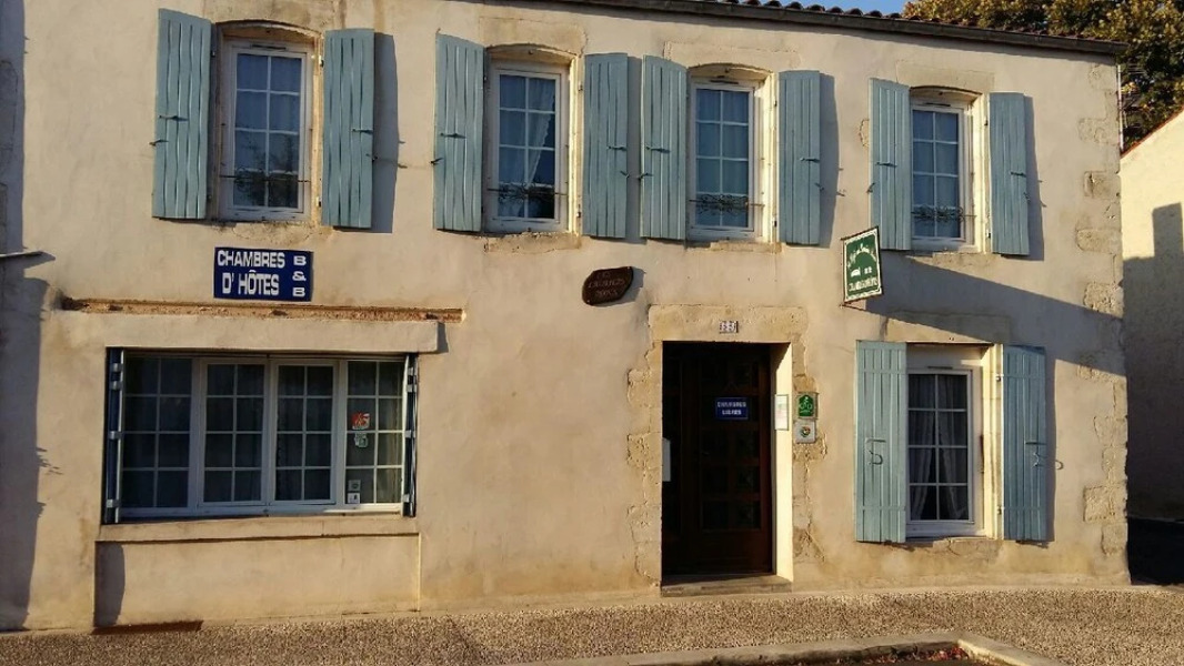 Au Logis des Lauriers Roses