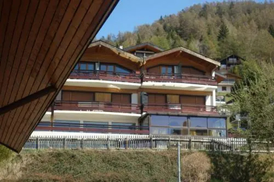 Iris CONFORTABLE & PLEASANT apartments