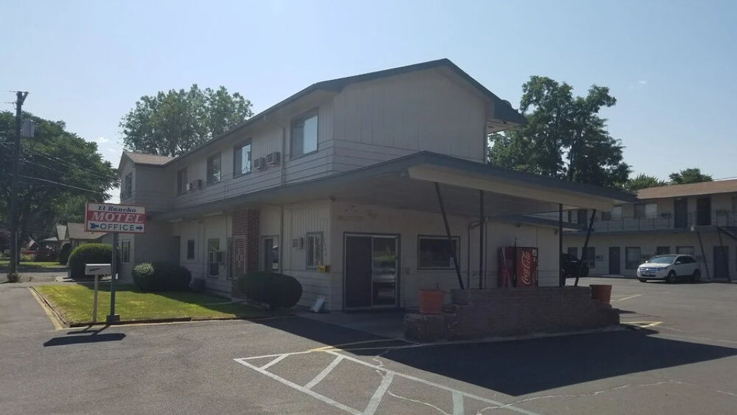 El Rancho Motel
