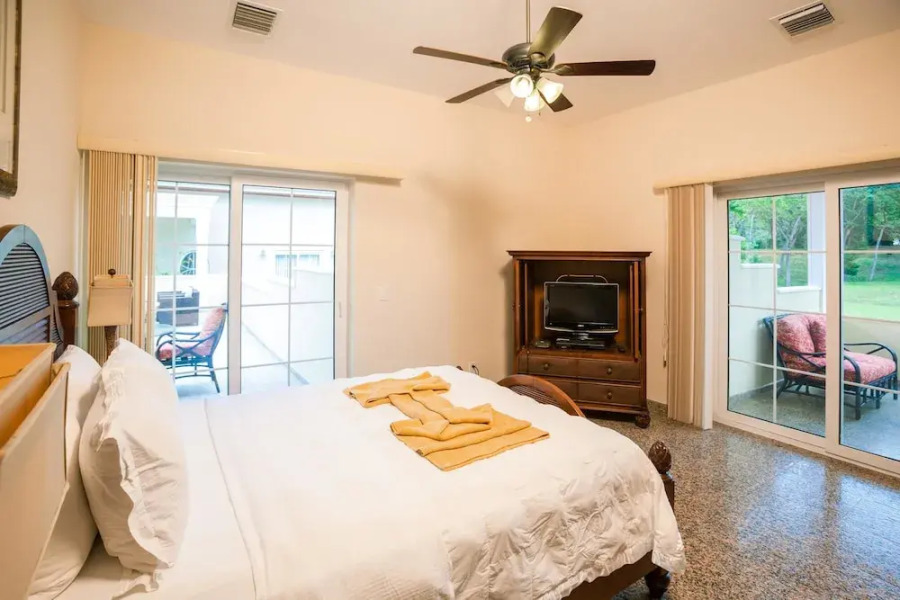 Lawson Rock Yellowfish 210