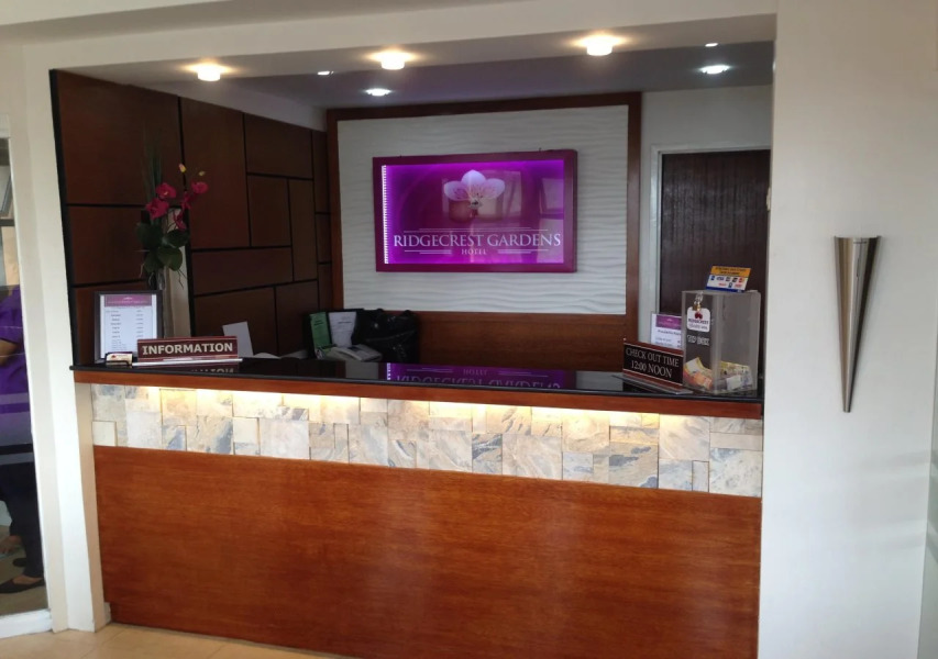 Ridgecrest Gardens Hotel