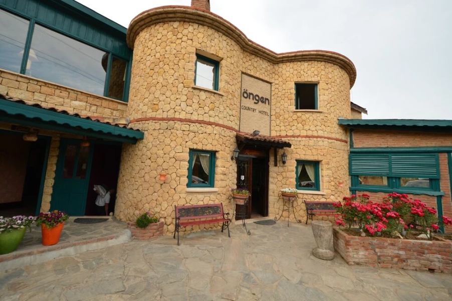 Ongen Country Hotel