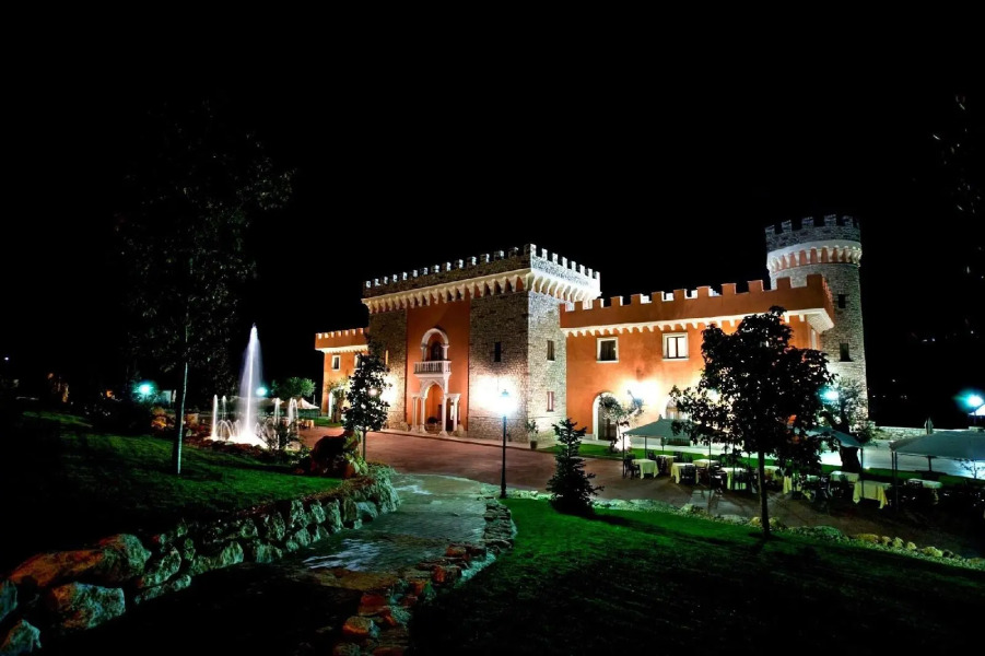 Castello Torre in Pietra - Pietradefusi