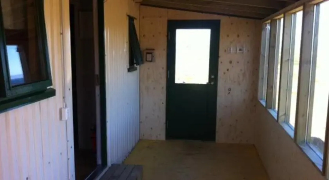 Lax-á Middalsá River Cottage