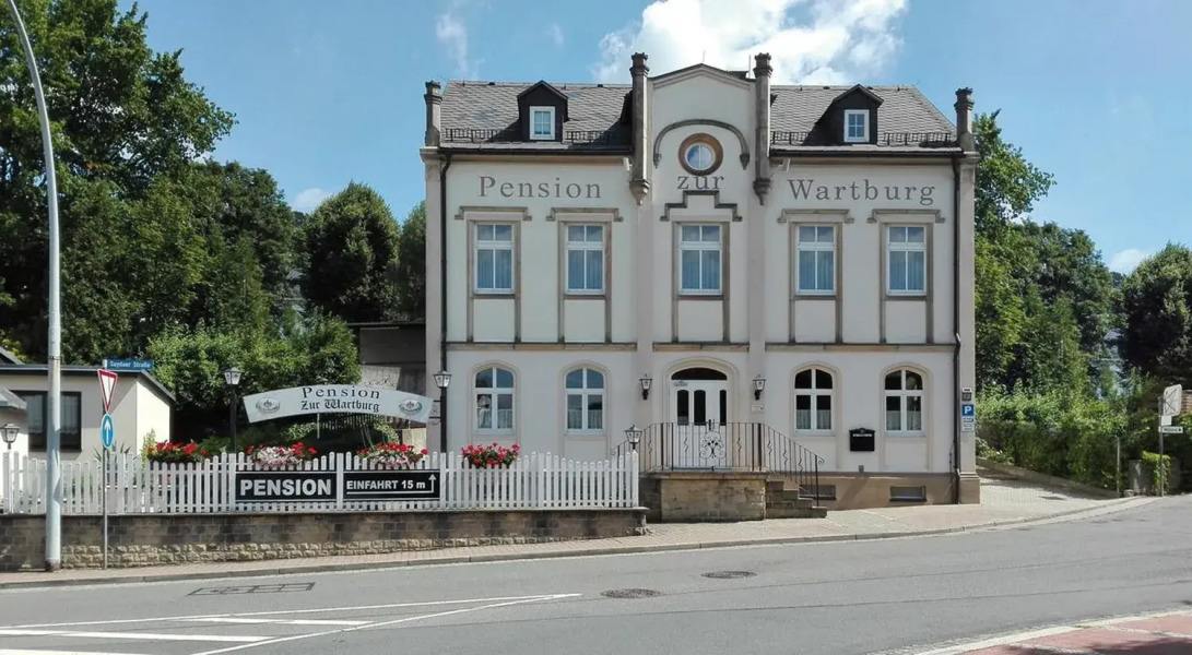 Gasthaus und Pension Zur Wartburg
