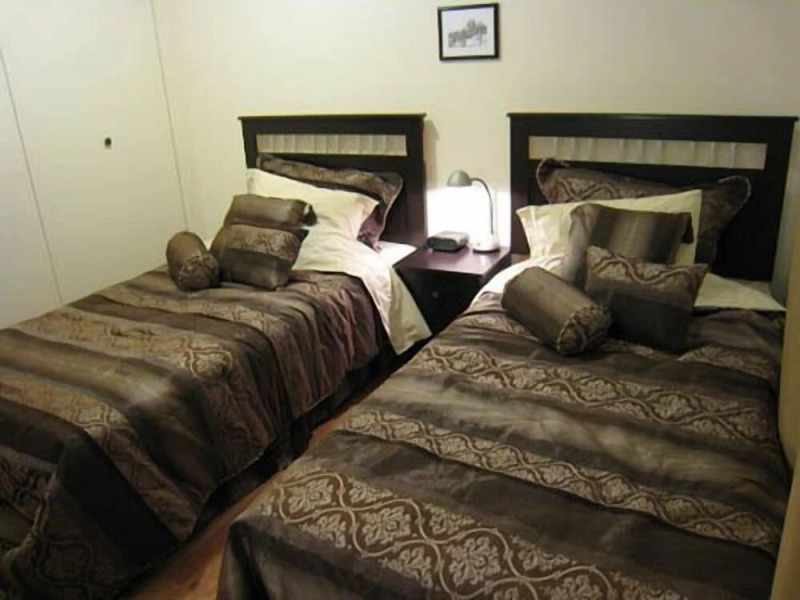 Yellowknife Polar Suite