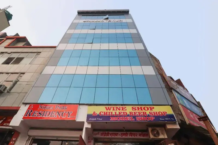 Hotel Royal Plaza BY OYO Rooms