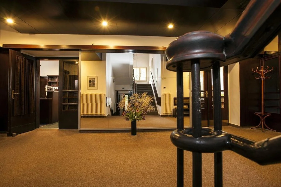 Parkhotel Skalní město