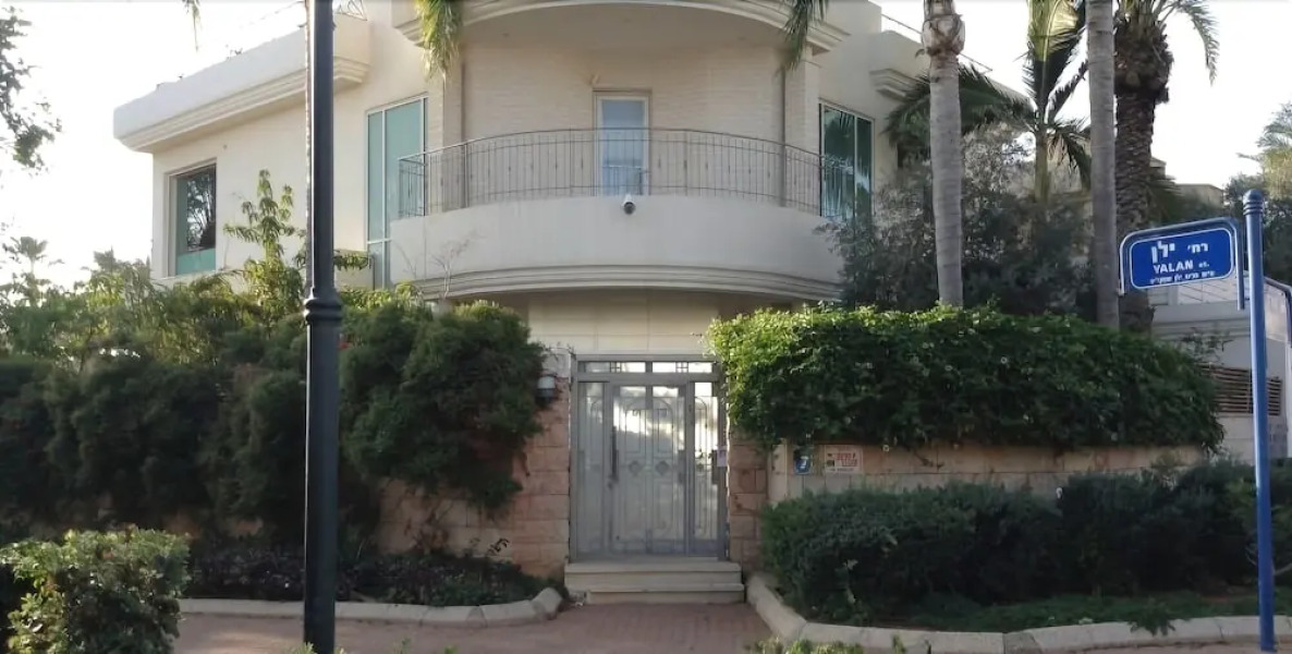 Unique Luxurious Hertzeliya Villa