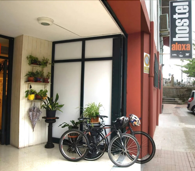 Albergue Aloxa Hostel
