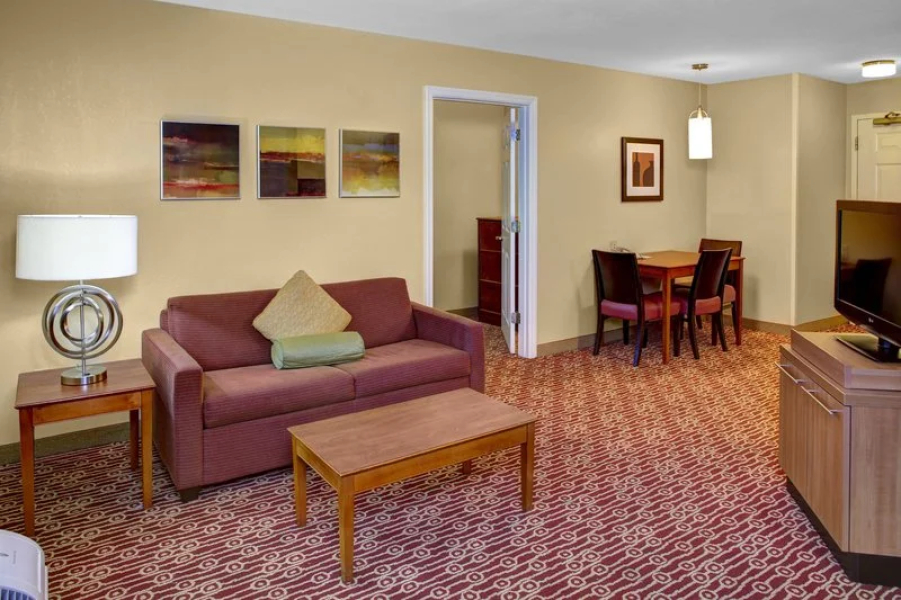 Birch Hill Suites