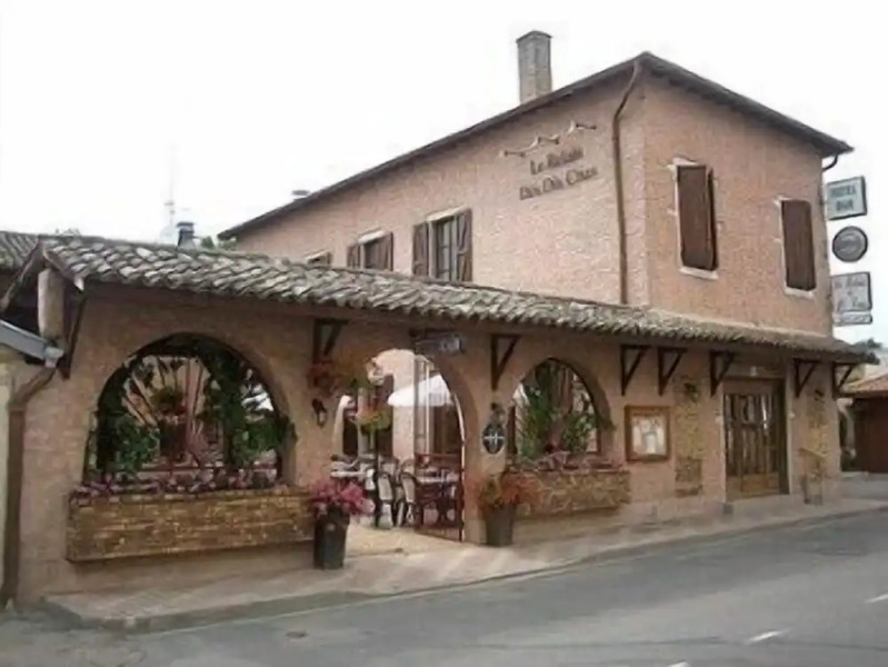 Le Relais des Dix Crus