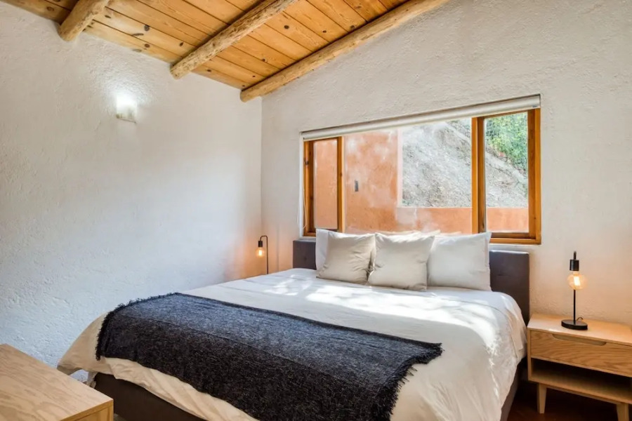 Luxury 3BR Cabin, Lakeview in Valle de Bravo
