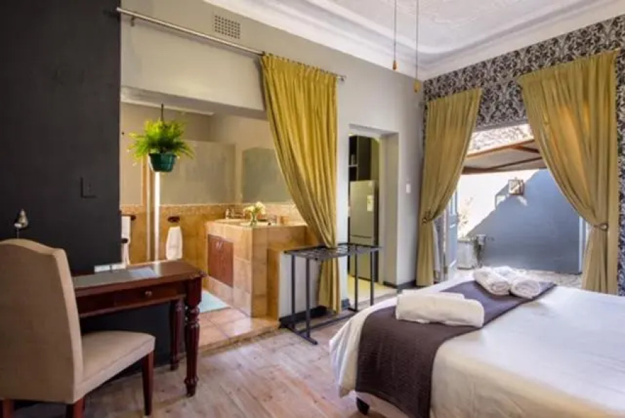 The Minimalist Studio B