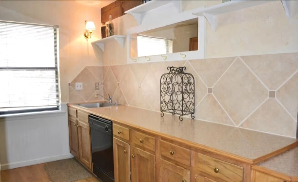 Racquet Club #220 1 Bedroom 1 Bathroom Condo