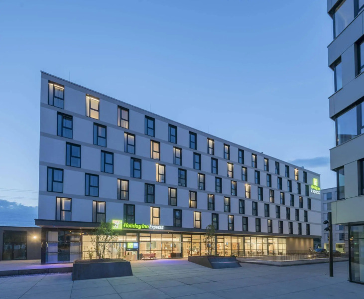 Premier Inn Freiburg City Süd Hotel