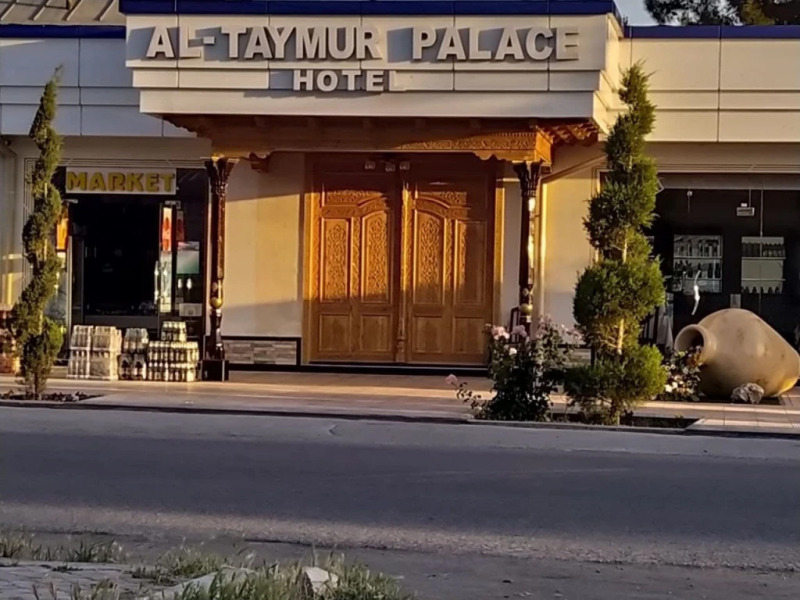 Al-Taymur Palace Hotel