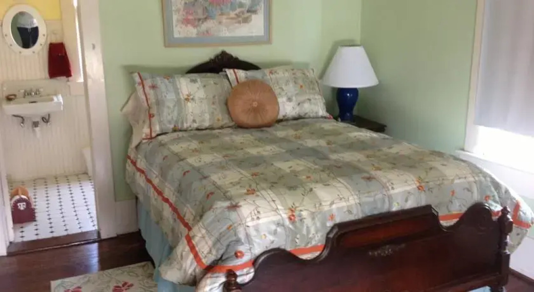 Original East End Rental Cottage