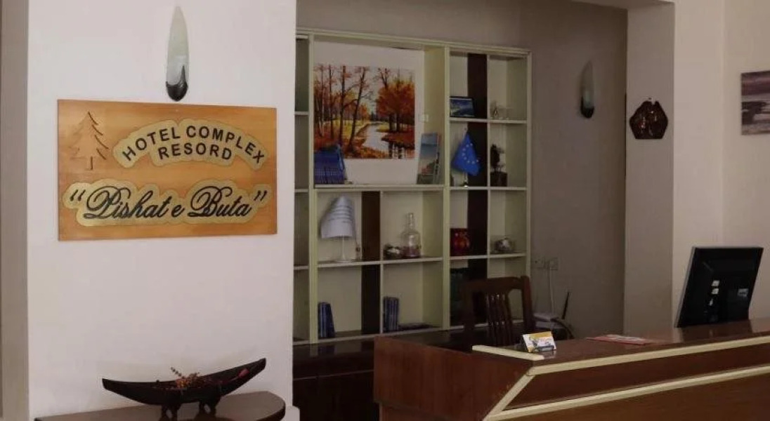 Hotel Pishat e Buta