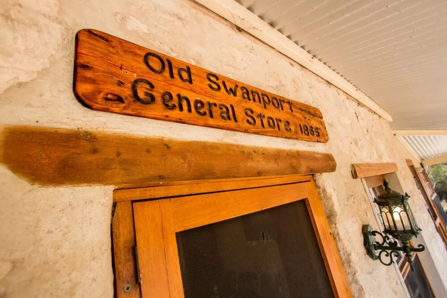 Old Swanport General Store, Swanport-Murray River