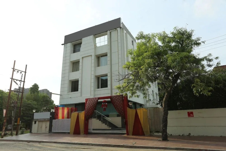 OYO 9178 Hotel New Central Park