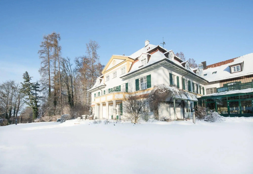 Schlossgut Oberambach BioHotel und Vitalzentrum