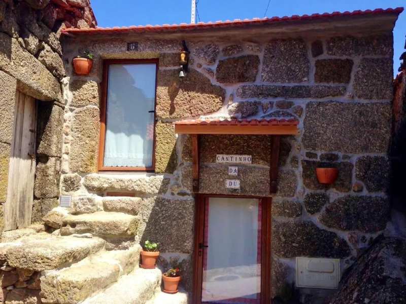 House With 2 Bedrooms in Mazes, With Wonderful Mountain View and Terrace