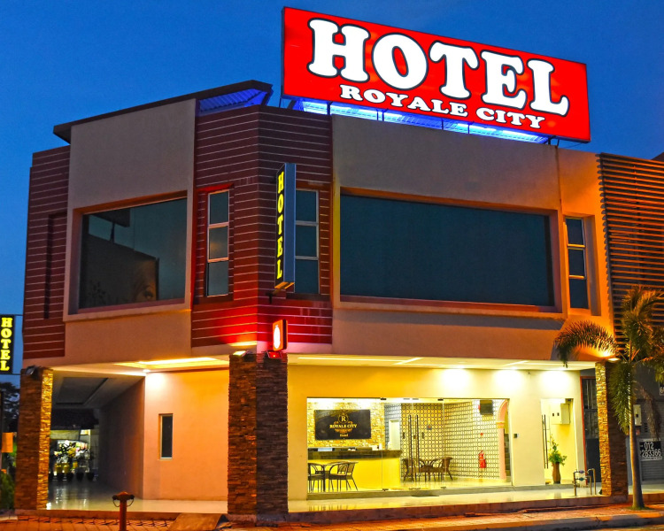 Royale City Hotel