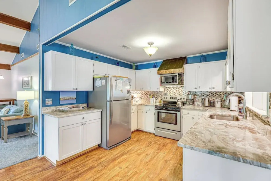 'reel Blessed' Topsail Beach Home w/ Private Dock!