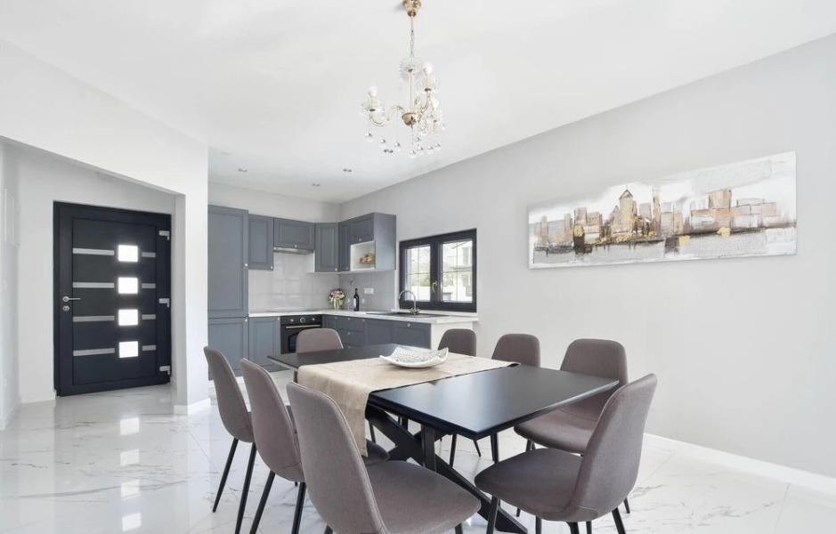 Beautiful Home in Split With 4 Bedrooms, Wifi and Outdoor Swimming Pool