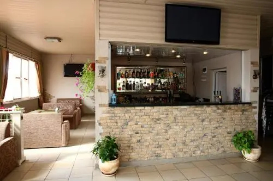 Николаевский