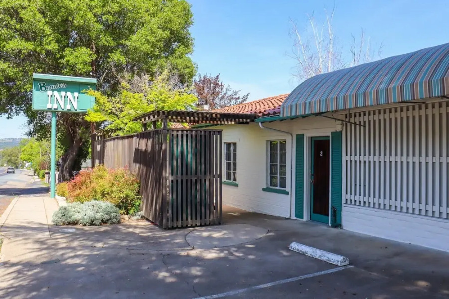 The Bonnie Inn Unit 6